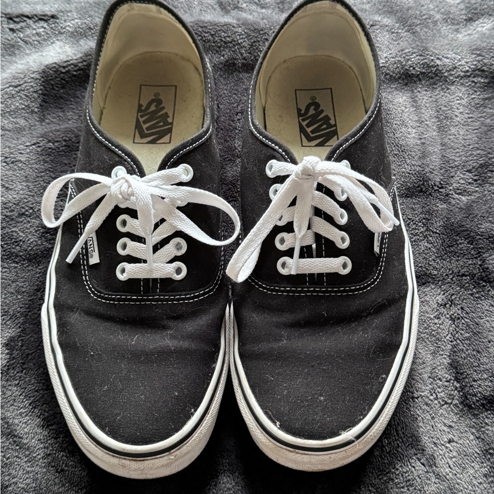 Vans Authentic Black